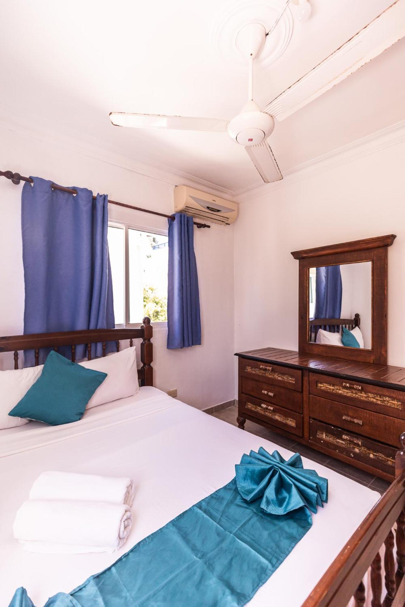 Hostal Las Rosas De Punta Cana Exterior foto